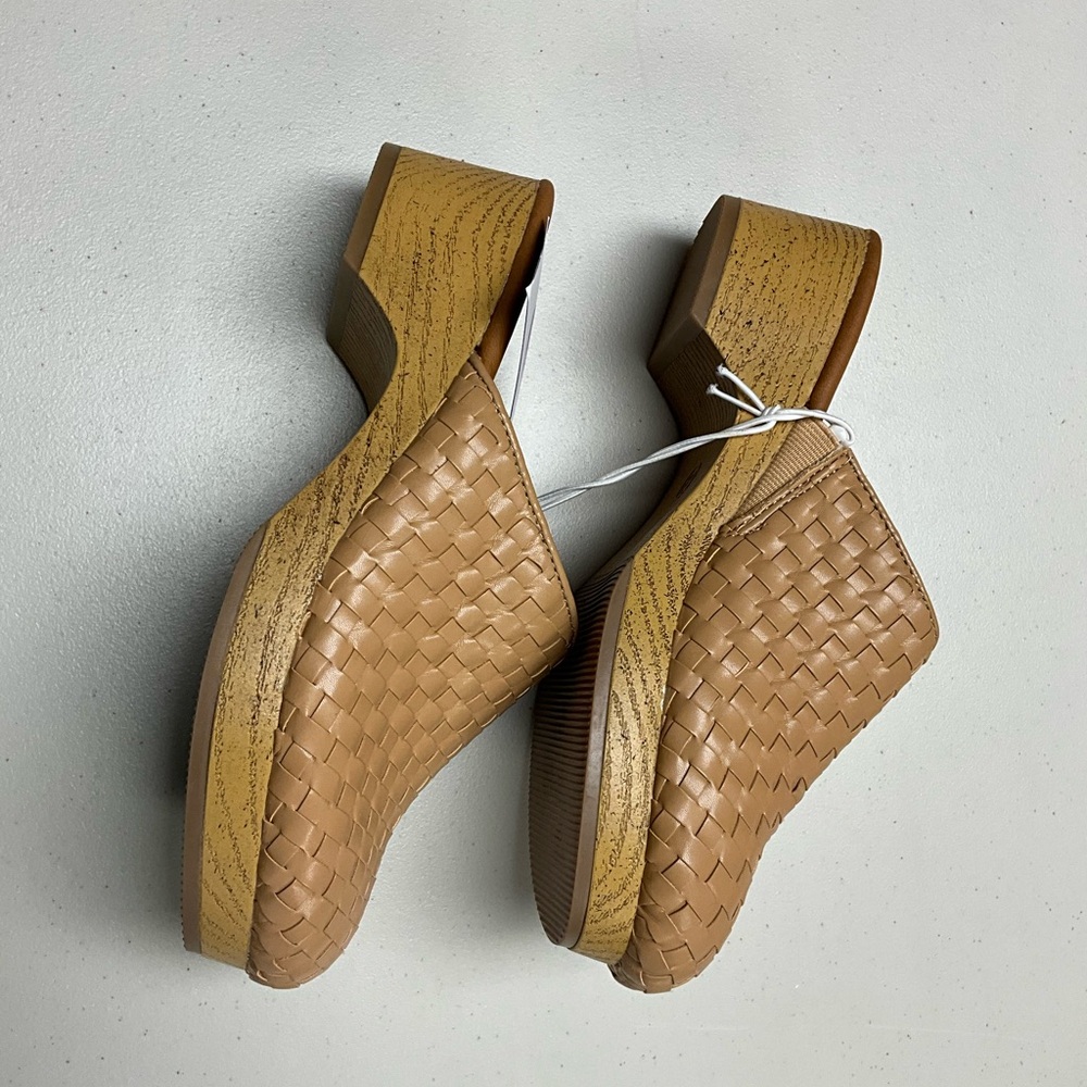 Universal Thread Women's Magnolia Heels Wedges Light Brown - Picture 7 of 13
